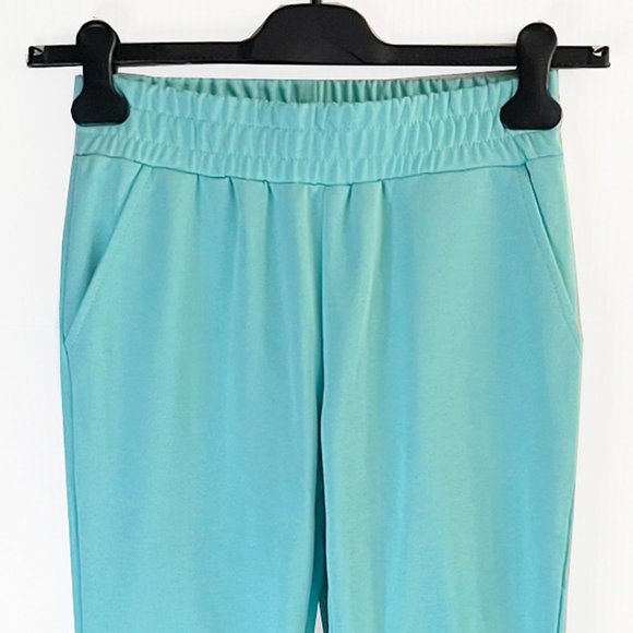 Women Top & Jogger Set Aqua Blue NWOT - Size S - Picture 10 of 13
